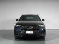 Usata Audi Q7 S-Line 286 CV (210 kW) 2024 Grigio waitomo metallizzato SUV