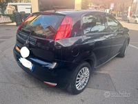 Usata Fiat Punto 69 CV (50 kW) 2017 Nero Utilitaria