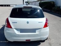 Usata Suzuki Swift 94 CV (69 kW) 2011 Bianco Utilitaria