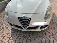 Usata Alfa Romeo Giulietta Distinctive 109 CV (80 kW) 2012 Bianco Utilitaria