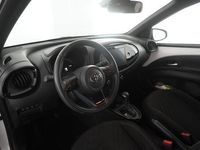 Usata Toyota Aygo X Trend 72 CV (52 kW) 2025 Superwhite/ black SUV