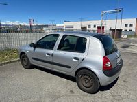Usata Renault Clio II 75 CV (55 kW) 2006 Berlina