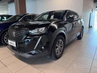Usata Peugeot 2008 Active 131 CV (96 kW) 2020 Nero SUV