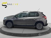 Usata Peugeot 2008 Allure 100 CV (73 kW) 2018 Grigio SUV