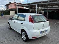 Usata Fiat Punto 75 CV (55 kW) 2015 Utilitaria