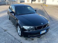 Usata BMW 118 143 CV (105 kW) 2007 Nero Utilitaria