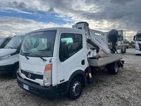 Usata Nissan Cabstar 2012 Bianco Pick-up
