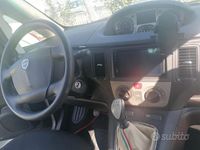 Usata Lancia Musa 77 CV (56 kW) 2009 Rosso Monovolume