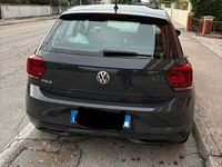 Usata VW Polo 60 CV (44 kW) 2018 Grigio Berlina