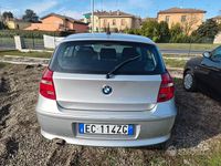 Usata BMW 116 122 CV (89 kW) 2010 Grigio Utilitaria