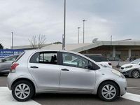 Usado Toyota Yaris 75 CV (55 kW) 2010 Utilitario