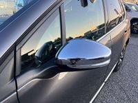 Usata Peugeot 2008 S 120 CV (88 kW) 2015 Nero SUV