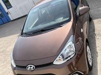 Usata Hyundai i10 Style 67 CV (49 kW) 2014 Marrone Utilitaria