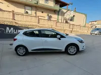 Usata Renault Clio Business 74 CV (54 kW) 2019 Bianco Utilitaria