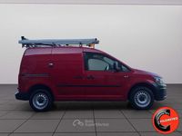 Usata VW Caddy 122 CV (89 kW) 2016 Rosso pastello Monovolume