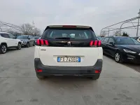 Usata Peugeot 5008 Business-Line 131 CV (96 kW) 2019 Bianco SUV