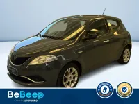 Usata Lancia Ypsilon Gold 69 CV (50 kW) 2015 Grigio metallizzato Utilitaria