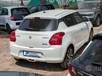Usata Suzuki Swift 83 CV (61 kW) 2024 Bianco Utilitaria