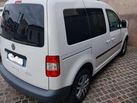 Usata VW Caddy 105 CV (77 kW) 2009 Bianco Monovolume