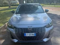 Usata Peugeot 208 Allure 101 CV (74 kW) 2025 Grigio Utilitaria