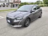 Usata Peugeot 208 GT 102 CV (75 kW) 2021 Grigio Utilitaria