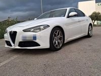 Usata Alfa Romeo Giulia 180 CV (132 kW) 2018 Bianco Berlina