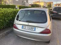 Usata Lancia Ypsilon 60 CV (44 kW) 2003 Utilitaria