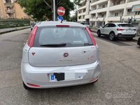 Usata Fiat Punto Street 77 CV (56 kW) 2015 Grigio Utilitaria