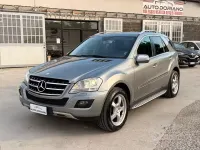 Usata Mercedes ML350 224 CV (164 kW) 2010 Blu SUV