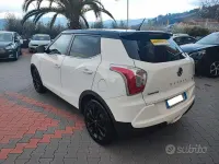 Usata SsangYong Tivoli 115 CV (84 kW) 2016 Bianco SUV