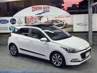 Usata Hyundai i20 Style 75 CV (55 kW) 2016 Bianco Berlina