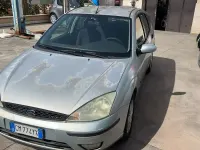 Usata Ford Focus Ambiente 101 CV (74 kW) 2004 Berlina