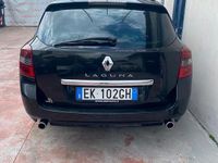 Usata Renault Laguna III 150 CV (110 kW) 2011 Nero Station wagon