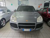 Usata Porsche Cayenne Turbo 450 CV (330 kW) 2005 Grigio SUV