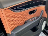 Nuova Bentley Flying Spur 544 CV (400 kW) 2025 Nero Berlina