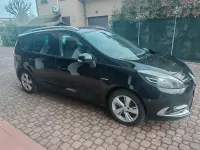 Usata Renault Scénic 110 CV (80 kW) 2015 Nero Monovolume