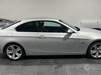 Usata BMW 325 M Sport 218 CV (160 kW) 2007 Grigio Coupé