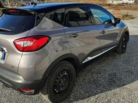 Usata Renault Captur 90 CV (66 kW) 2015 Grigio SUV