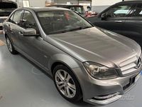 Usata Mercedes C220 Avantgarde 170 CV (125 kW) 2011 Grigio Berlina