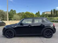 Usata Mini Cooper D 116 CV (85 kW) 2019 Nero Utilitaria