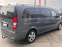 Begagnad Mercedes Viano 163 HK (119 kW) 2011 Grå Minibuss