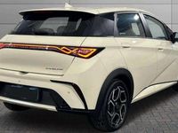 Nuova BYD Dolphin Comfort 150 kW (204 CV) 2026 Cream white Utilitaria