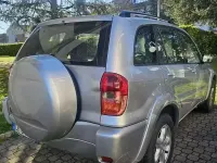 Usata Toyota RAV4 116 CV (85 kW) 2001 Grigio SUV