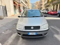 Usata Fiat Punto 69 CV (50 kW) 2005 Argento Utilitaria