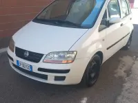 Usata Fiat Idea 95 CV (69 kW) 2004 Bianco Monovolume