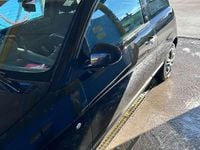 Usata Lancia Ypsilon 75 CV (55 kW) 2011 Nero Utilitaria