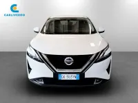 Usata Nissan Qashqai Acenta 140 CV (102 kW) 2022 White pearl brilliant SUV