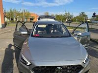 Usata MG ZS Luxury 106 CV (77 kW) 2023 Argento SUV