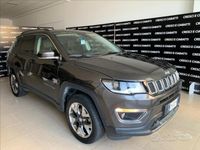 Usata Jeep Compass Limited 140 CV (102 kW) 2017 Grigio metallizzato SUV