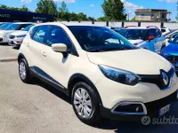 Usata Renault Captur 90 CV (66 kW) 2013 Beige SUV